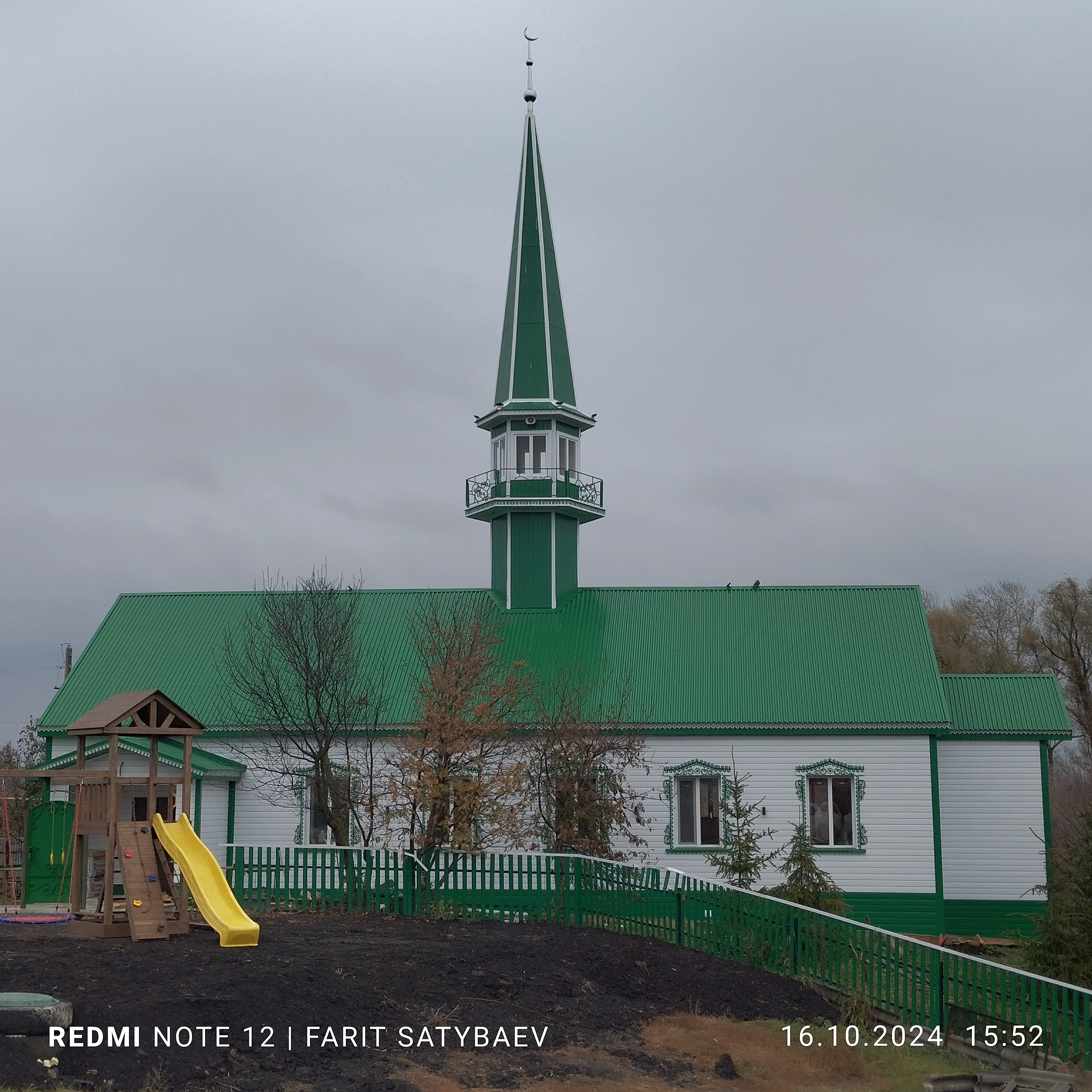 Деревенская мечеть в Апастовском районе, Татарстан